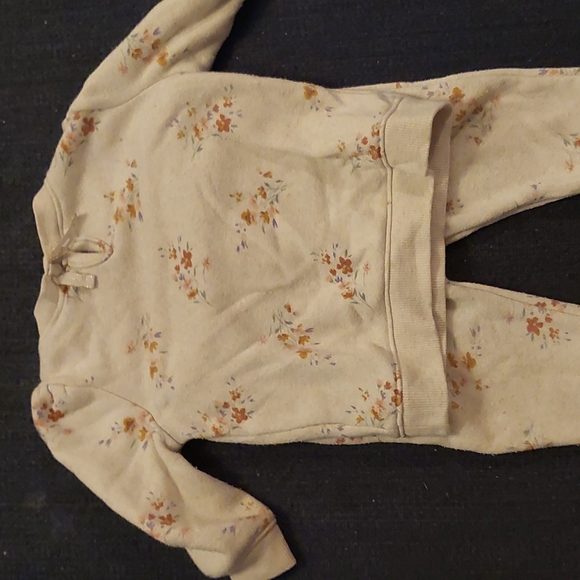 OshKosh B'gosh Floral Sweat Set - Picture 3 of 4